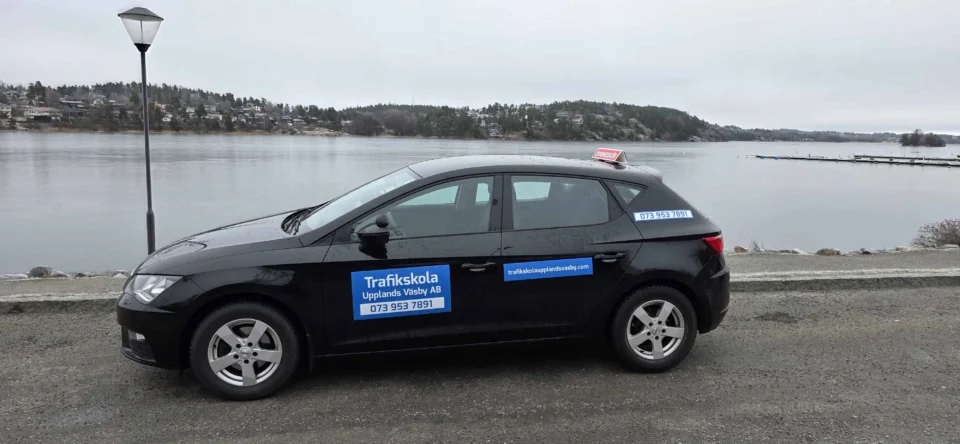seat arona manuell körskola